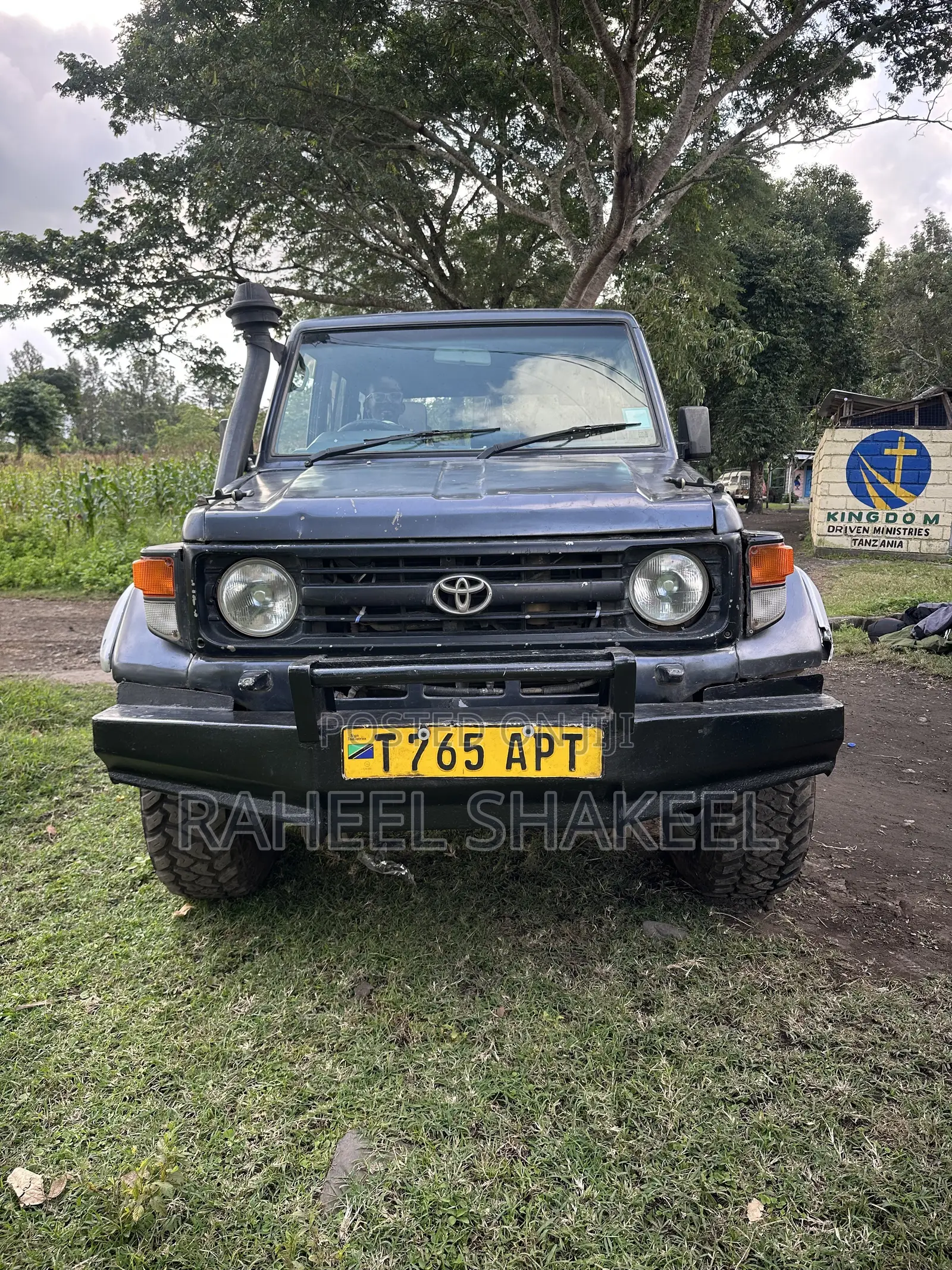 Toyota Land Cruiser 1994 Gray