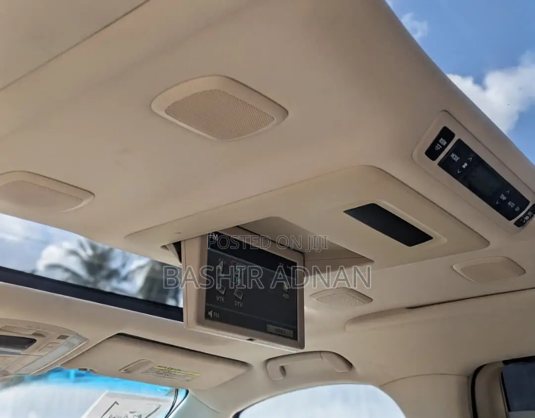 Toyota Alphard 2.4 Petrol FWD 2009 Black
