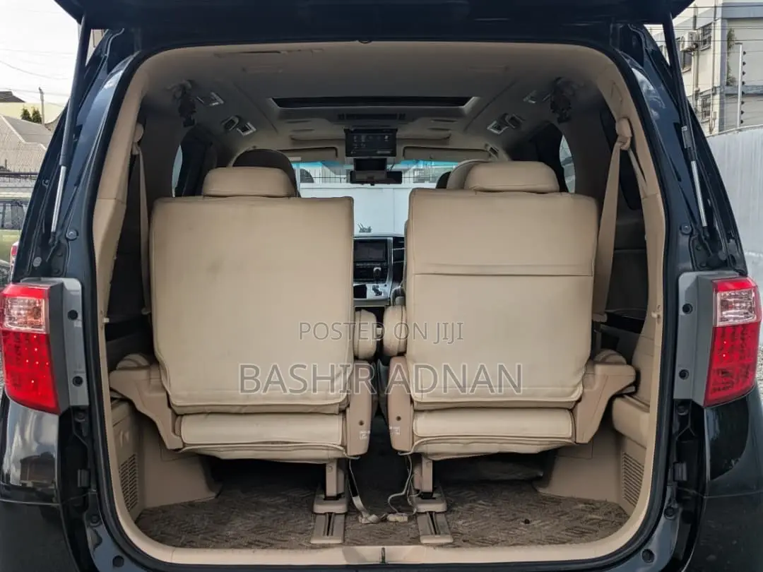Toyota Alphard 2.4 Petrol FWD 2009 Black
