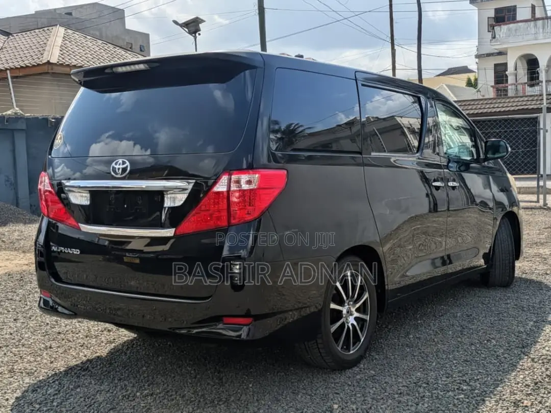 Toyota Alphard 2.4 Petrol FWD 2009 Black