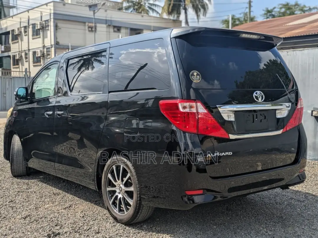 Toyota Alphard 2.4 Petrol FWD 2009 Black