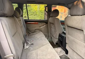 Toyota Land Cruiser Prado 2005 Silver