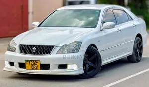 Toyota Crown 2007 White