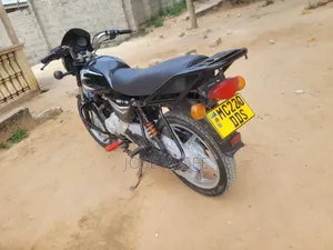 Bajaj Boxer 125 2026 Black