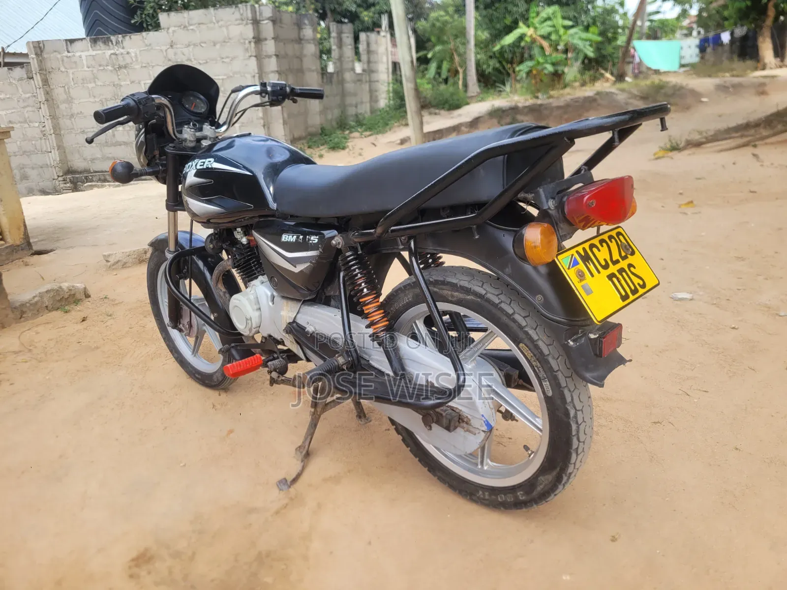 Bajaj Boxer 125 2026 Black