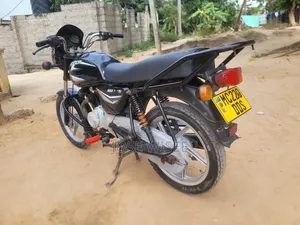 Bajaj Boxer 125 2026 Black