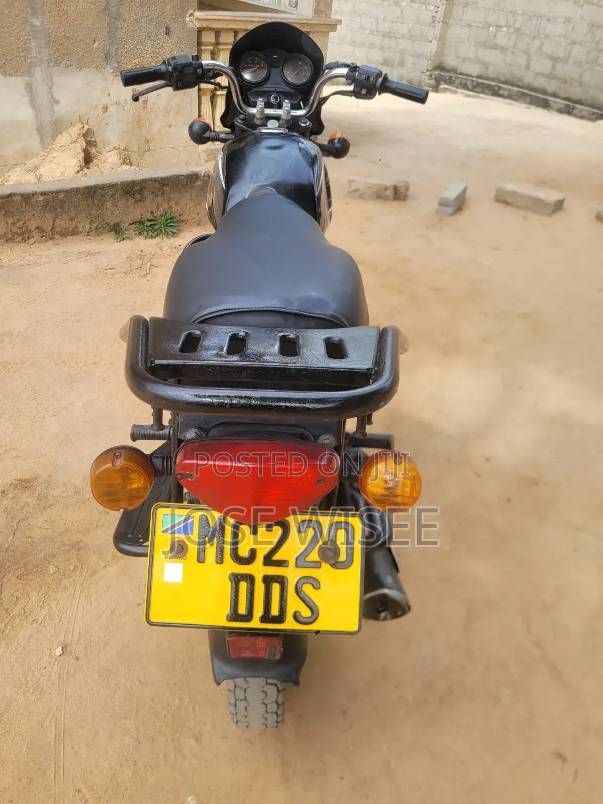 Bajaj Boxer 125 2026 Black