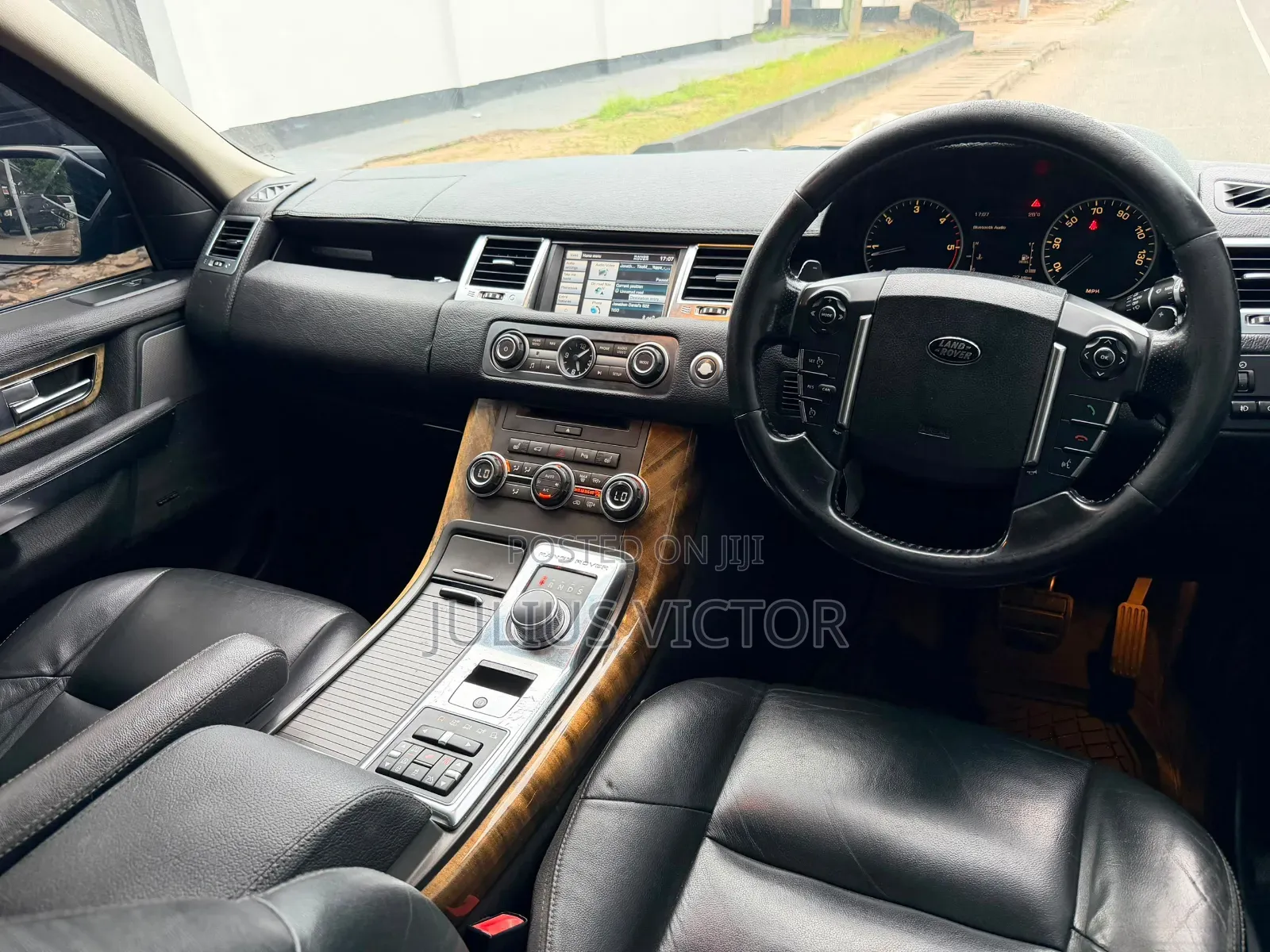 Land Rover Range Rover Sport 2012 Black
