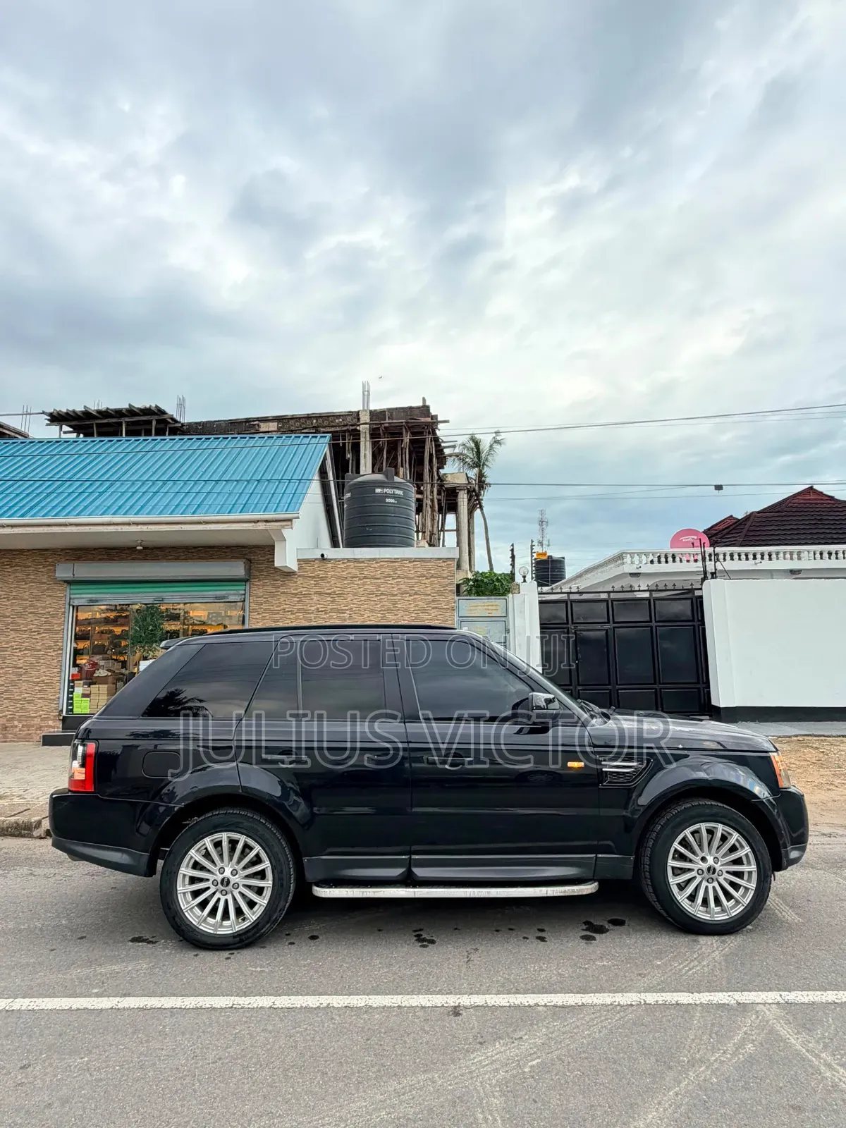 Land Rover Range Rover Sport 2012 Black