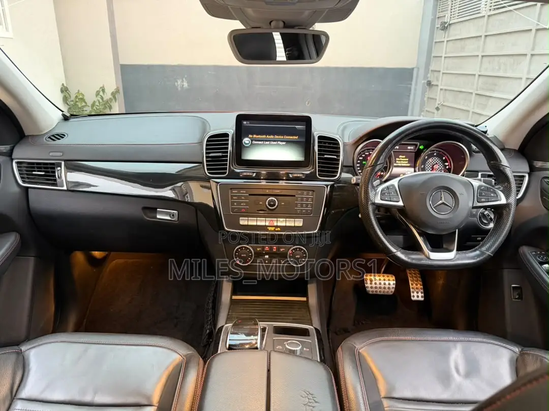 Mercedes-Benz GLE-Class 2018 Red