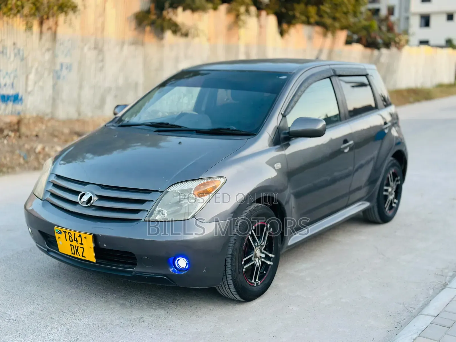 Toyota IST 2003 Gray
