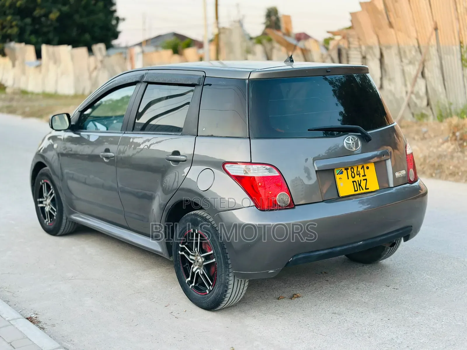 Toyota IST 2003 Gray