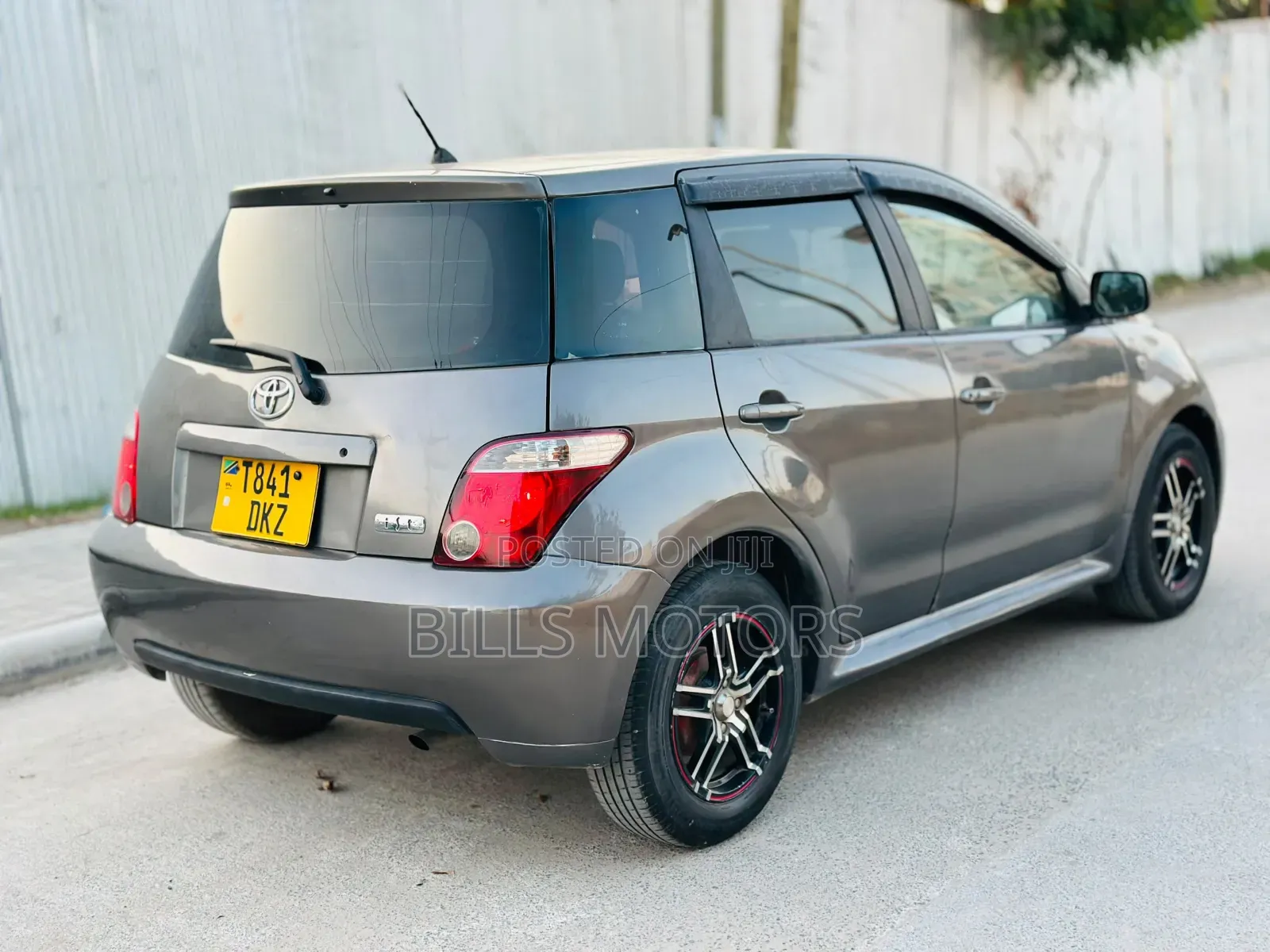 Toyota IST 2003 Gray