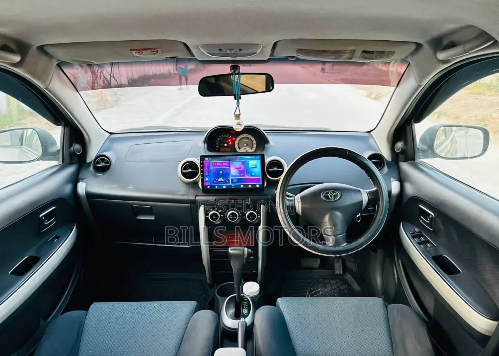 Toyota IST 2003 Gray