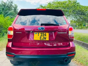 Subaru Forester 2014 Red