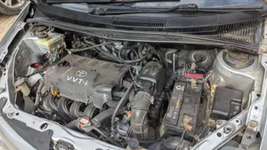 Toyota IST 2006 Silver