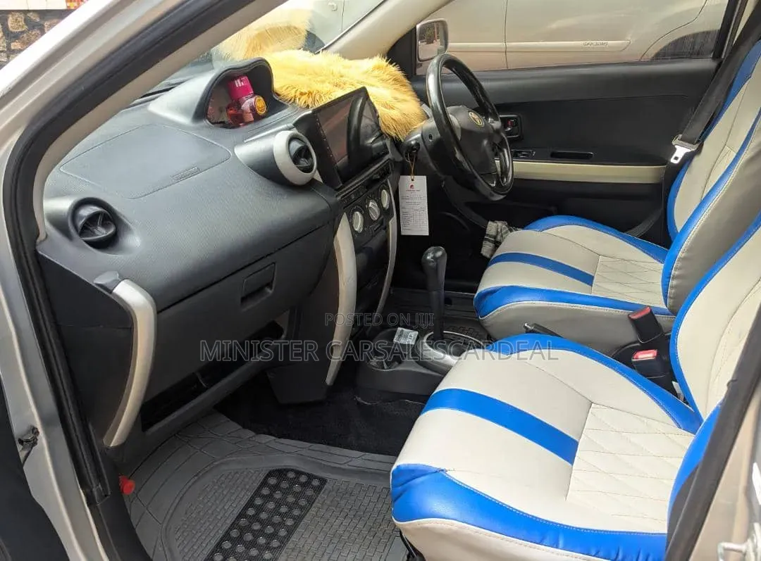 Toyota IST 2006 Silver