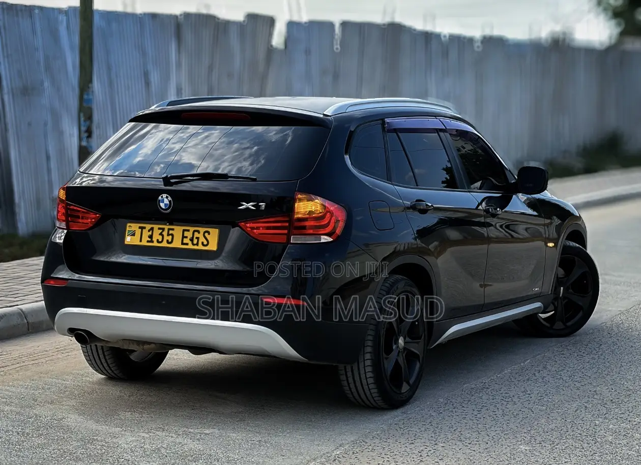 BMW X1 2011 Black