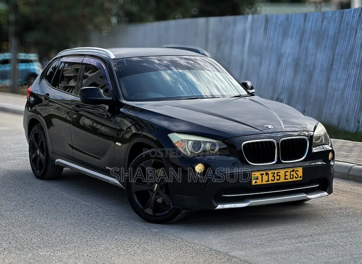 BMW X1 2011 Black