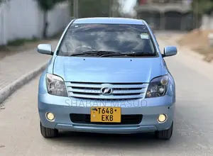 Toyota IST 2007 Blue