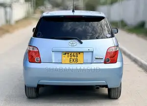 Toyota IST 2007 Blue