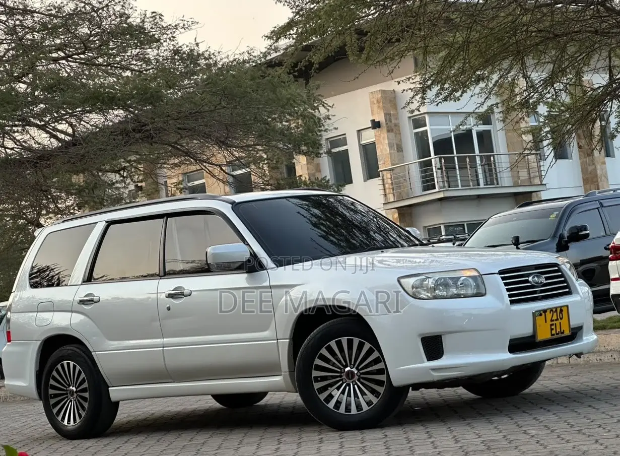 Subaru Forester 2006 White