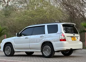 Subaru Forester 2006 White