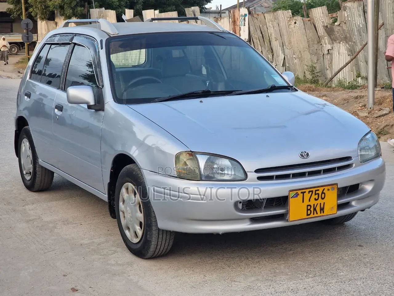 Toyota Starlet 1999 Gray