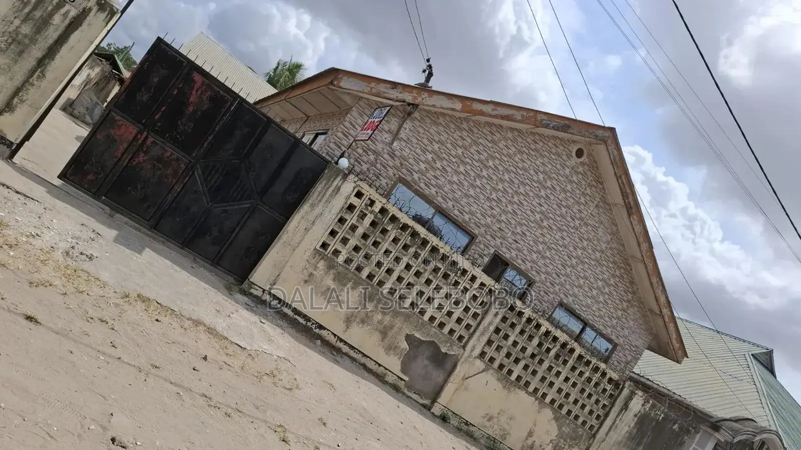 Guest House at Tandika Full Furnished