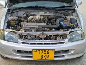 Toyota Starlet 1999 Silver