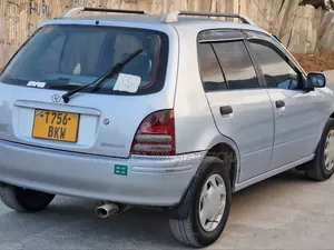 Toyota Starlet 1999 Silver