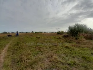 Kiwanja Kinauzwa Kigamboni Cheka