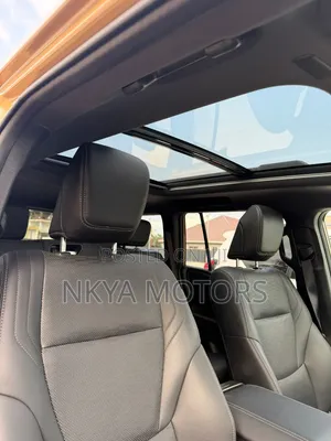Toyota Land Cruiser Prado 2025 Gold