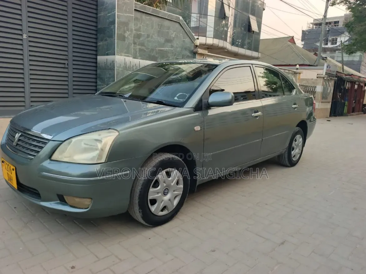 Toyota Premio 2001