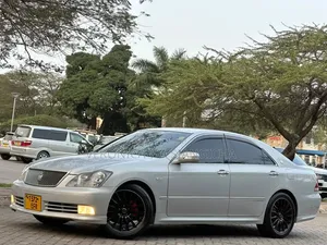 Toyota Crown 2006