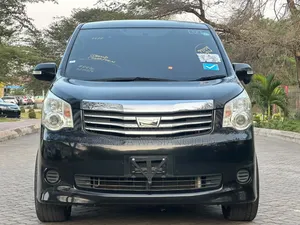 Toyota Noah 2011 Black