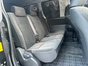 Toyota Noah 2011 Black