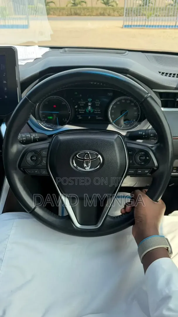 Toyota Harrier 2022 Black