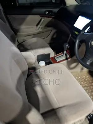 Toyota Premio 2004 Silver