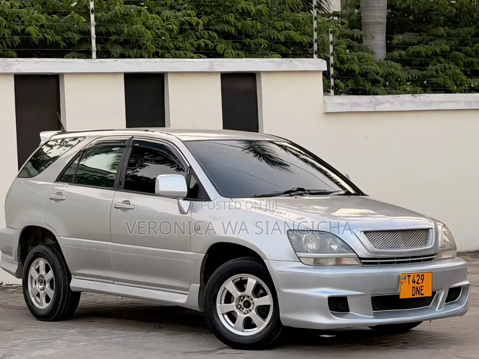 Toyota Harrier 2004