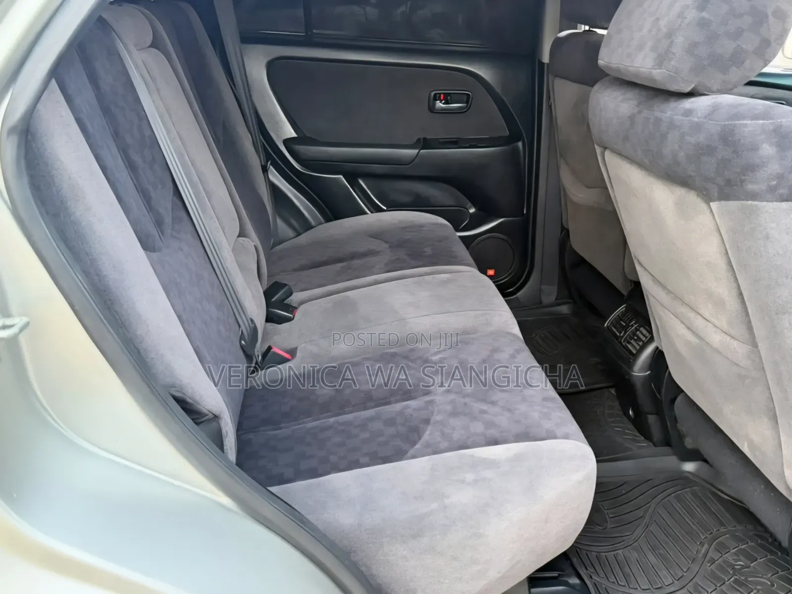Toyota Harrier 2004