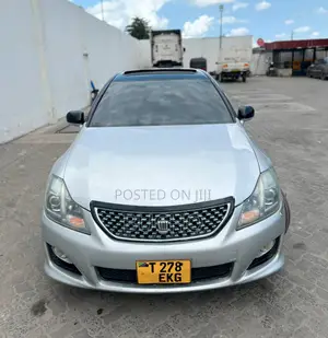 Toyota Crown 2009 Silver