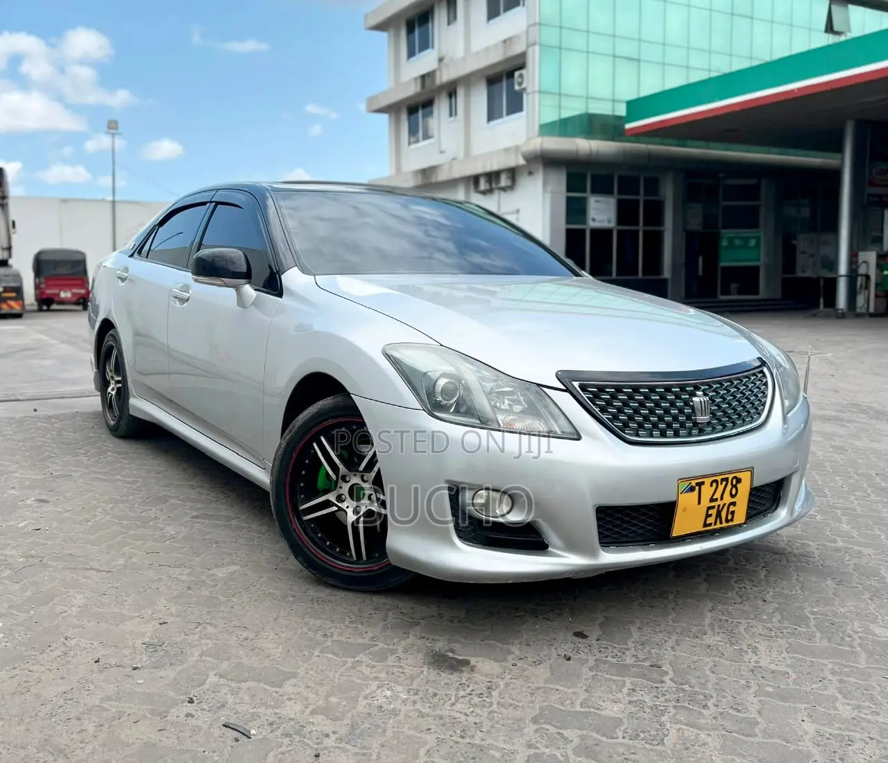 Toyota Crown 2009 Silver