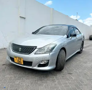 Toyota Crown 2009 Silver