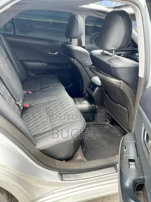 Toyota Crown 2009 Silver