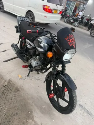 Bajaj Boxer 125 2025 Black