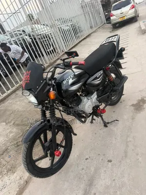 Bajaj Boxer 125 2025 Black