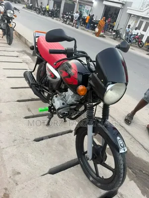 Bajaj Boxer X125 2024 Blue