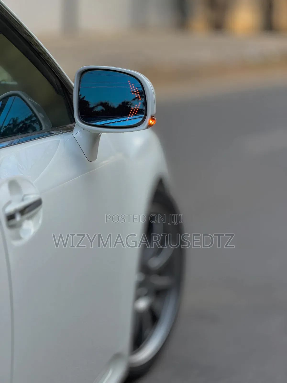 Toyota Crown 2009 White