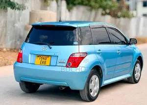 Toyota IST 2006 Blue